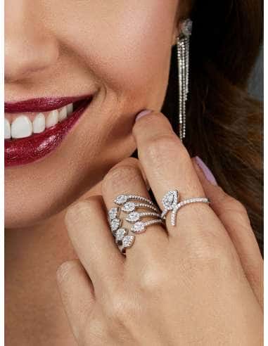 Anillo para Mujer Plata de Ley con Ocho Circonitas en Forma de Lágrima - Marea D02206/AD16