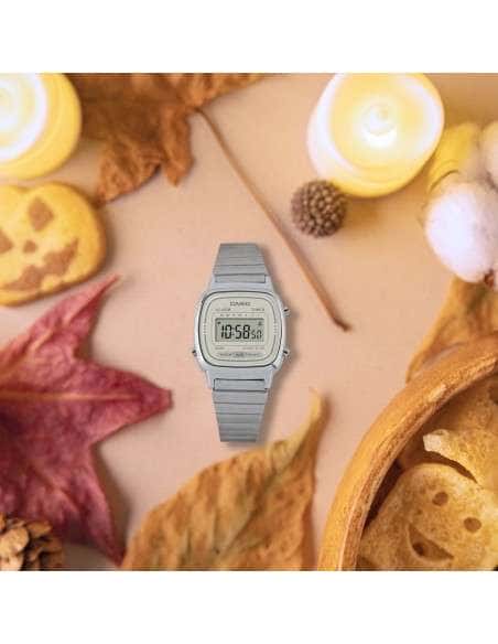Reloj Unisex colección Vintage Wengué claro - Casio LA670WEA-8AEF