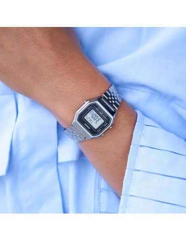 Reloj Colección Vintage Plateado Negro - Casio LA680WEA-1EF