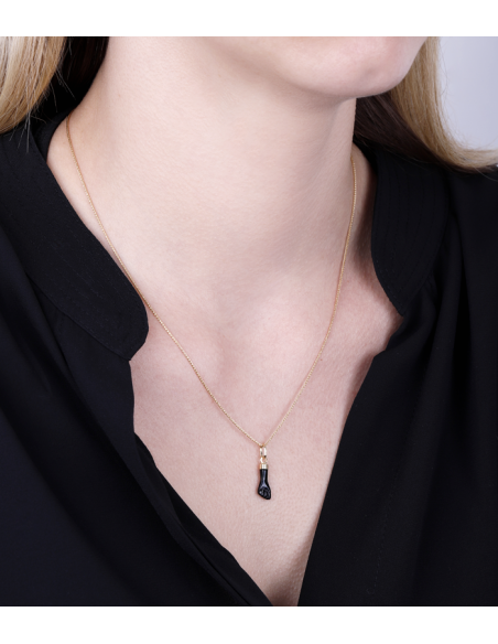 Colgante Puño negro - Oro Amarillo 18k