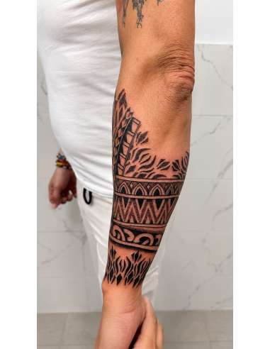 Tatuaje Tribal Blackwork Geométrico | Tattoo Antebrazo Hombre
